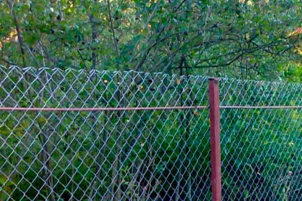 Монтаж сетки Рабица