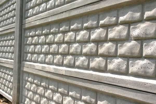 Заборы из железобетона